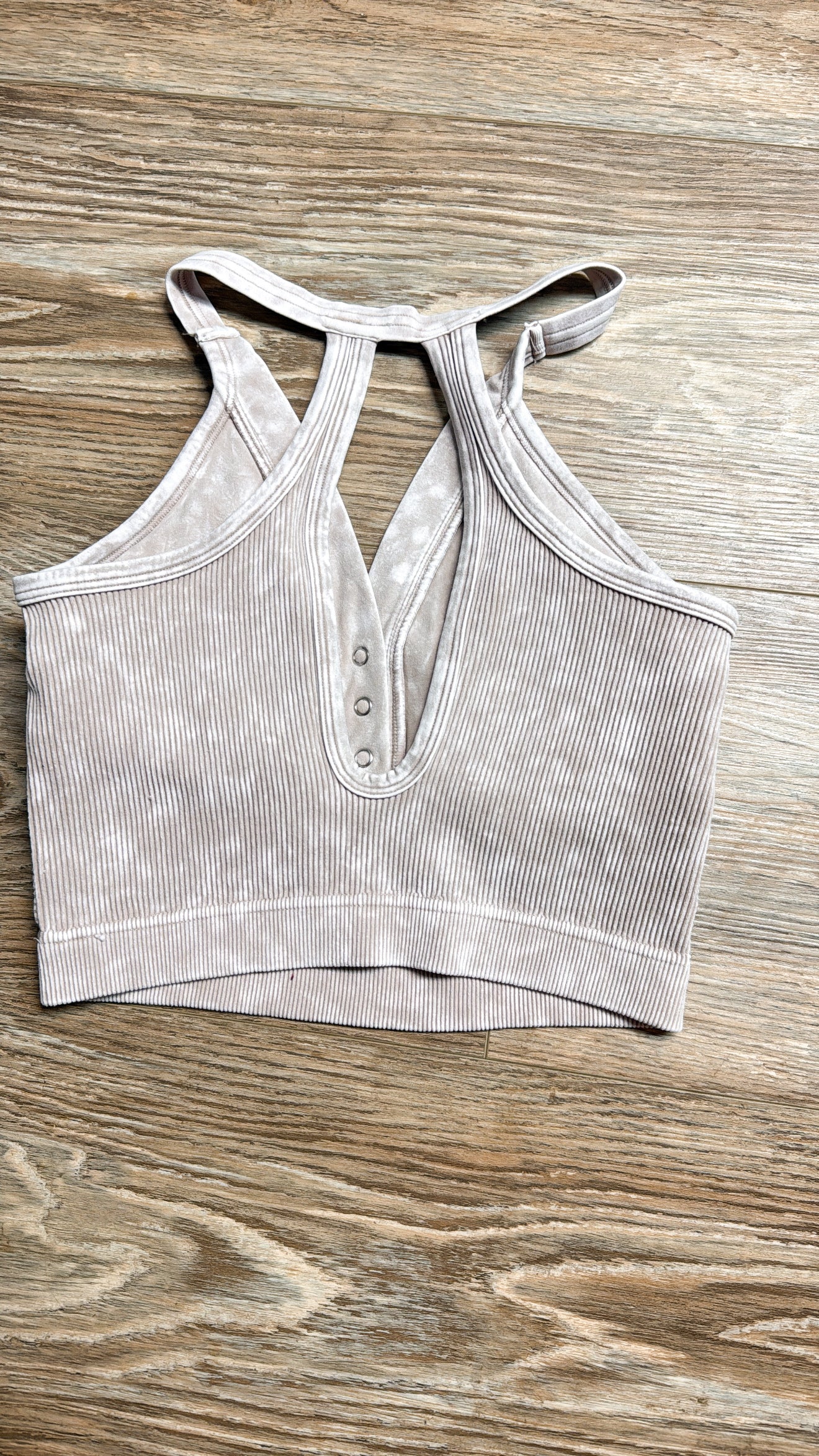 Button Tank