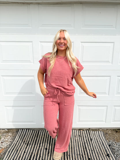 6. sleeve tee & long pants set