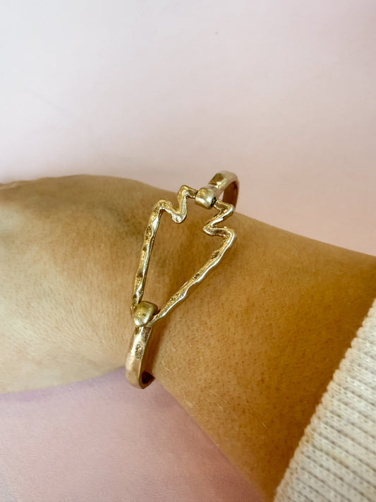 Arrow bracelet