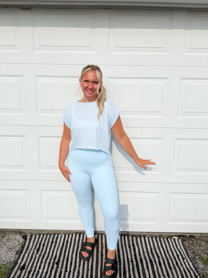 Keyhole Top
