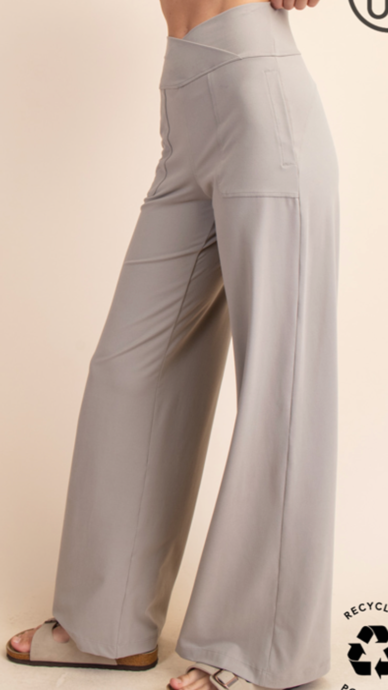 Butter Flare Crossover Leggings