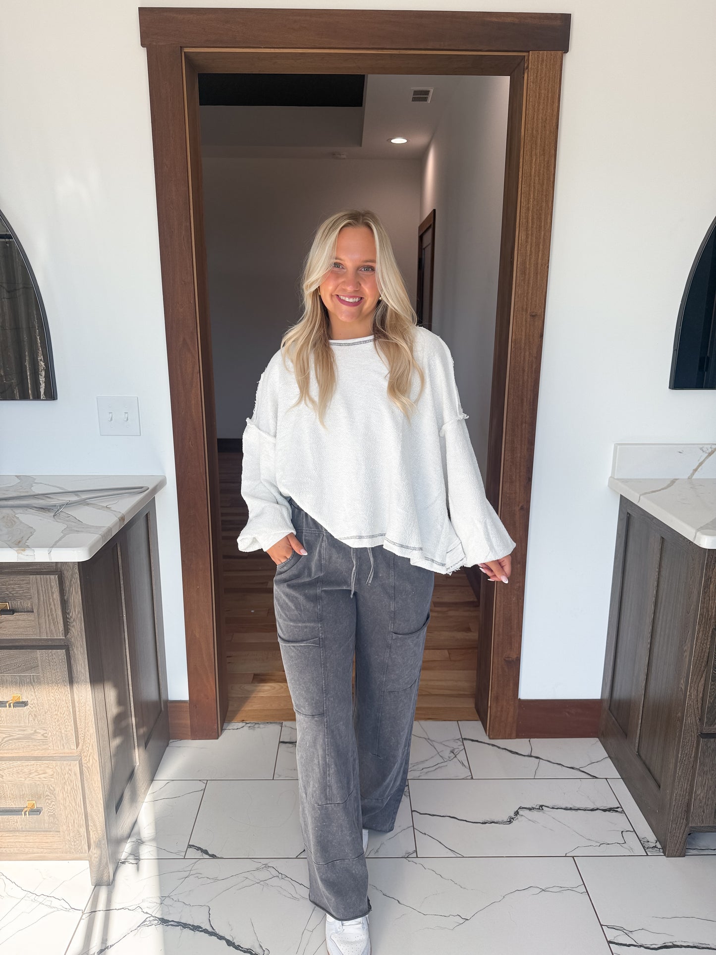 129. Mineral Wash Raw Hem Pants