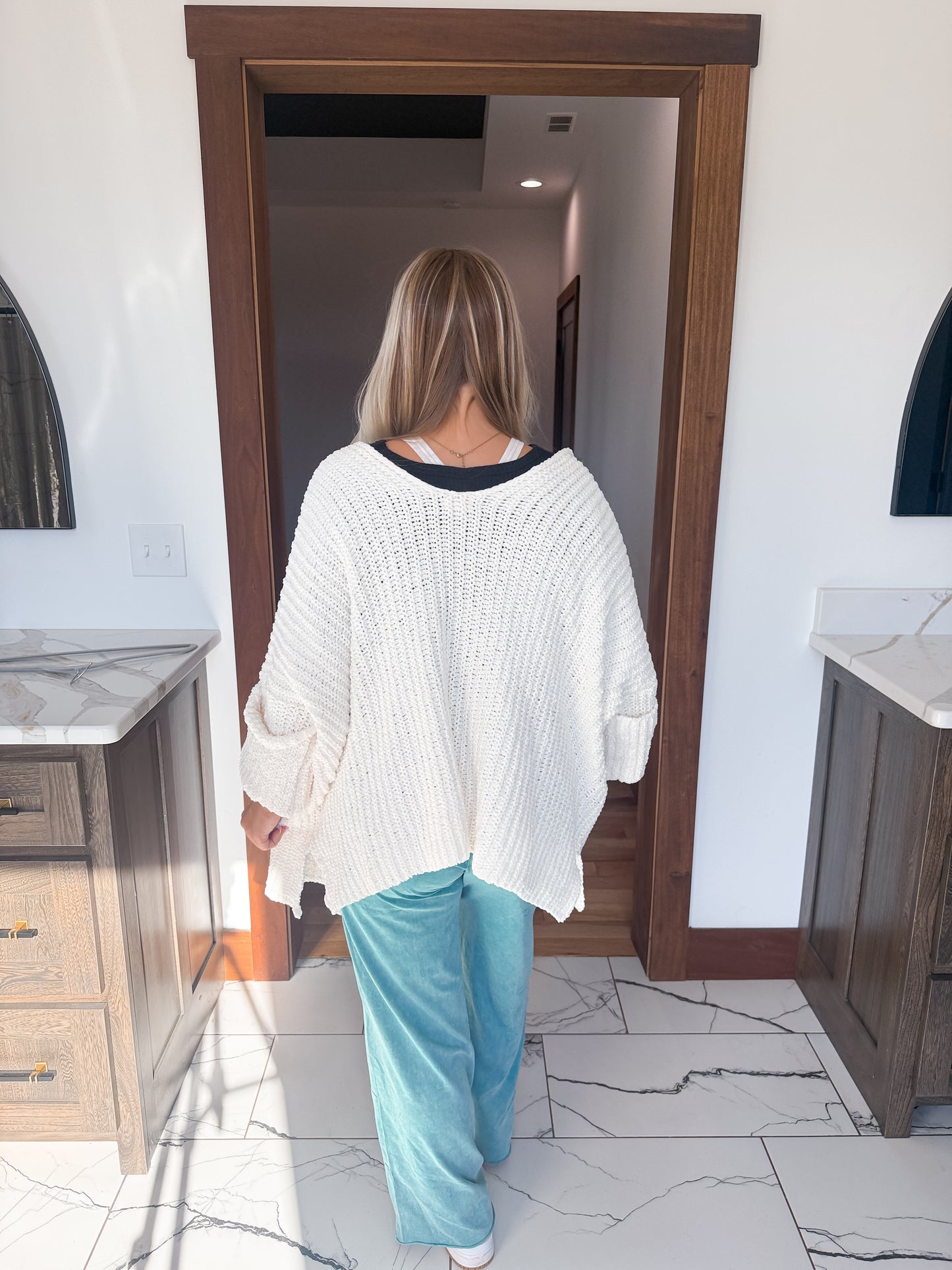 130. Knit Cardigain