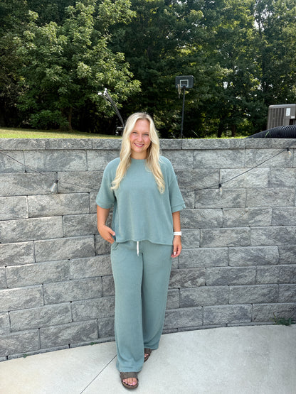 #69. Ribbed Set