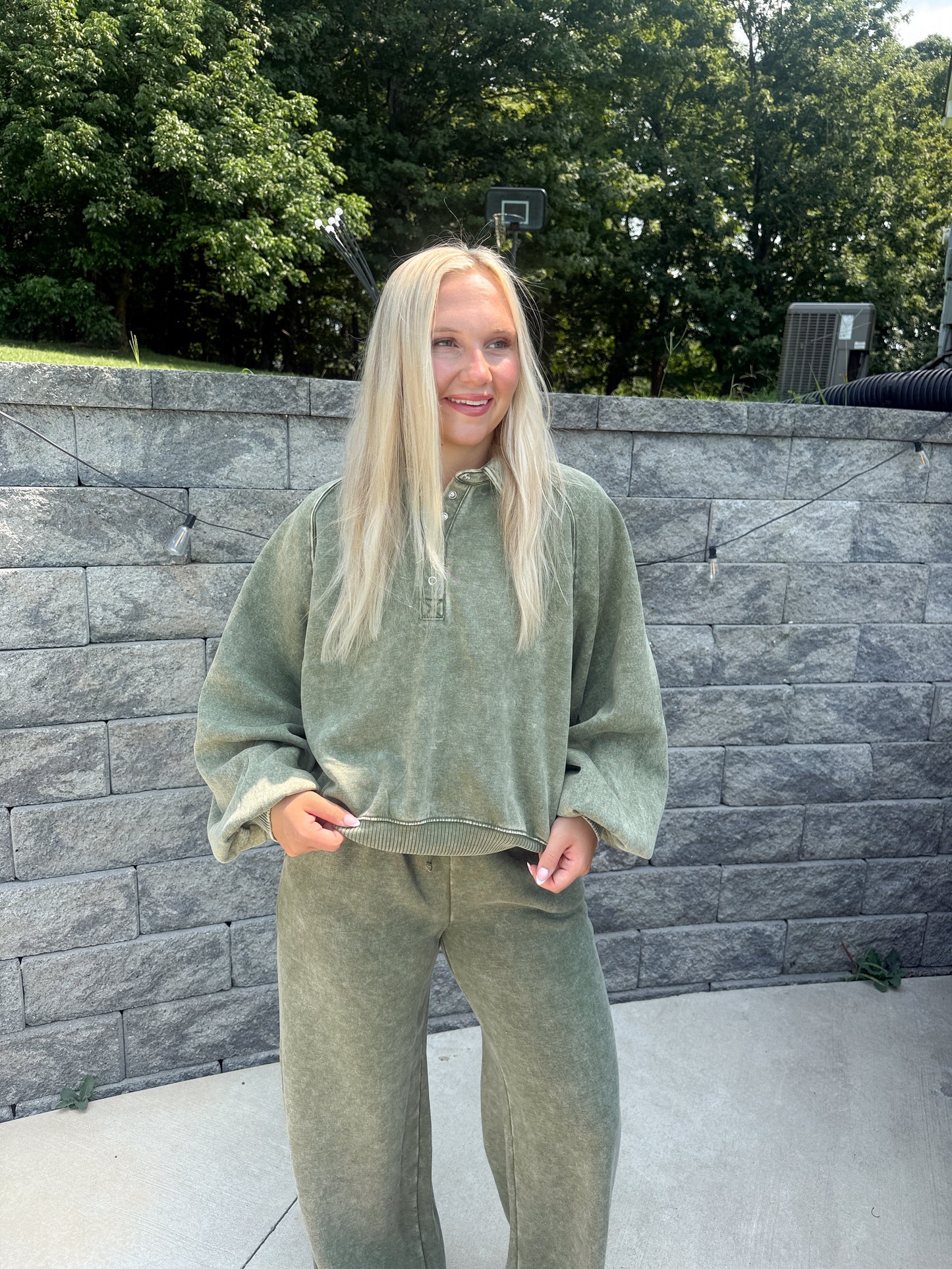 #64. Fall Acid Washed Button Pullover