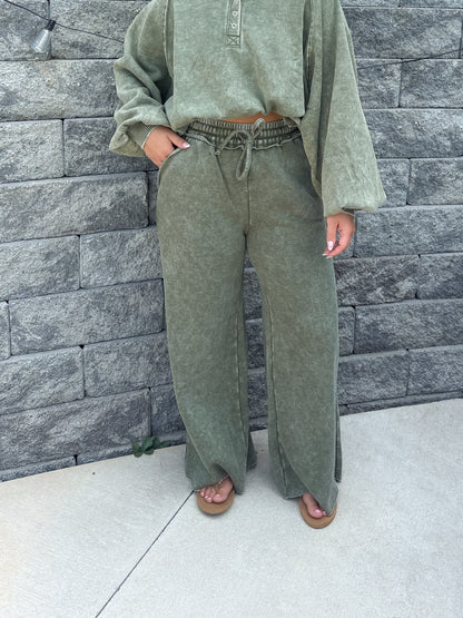 #68. Fall Acid Washed Wide Leg Sweatpant