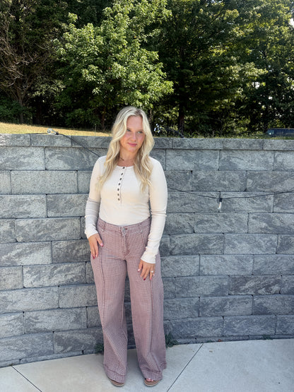 #105. Fitted Long Sleeve Ribbed Henley Knit Top