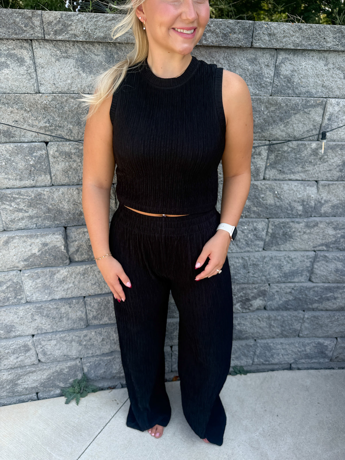 #108. Crinkled Two-piece Lounge Set