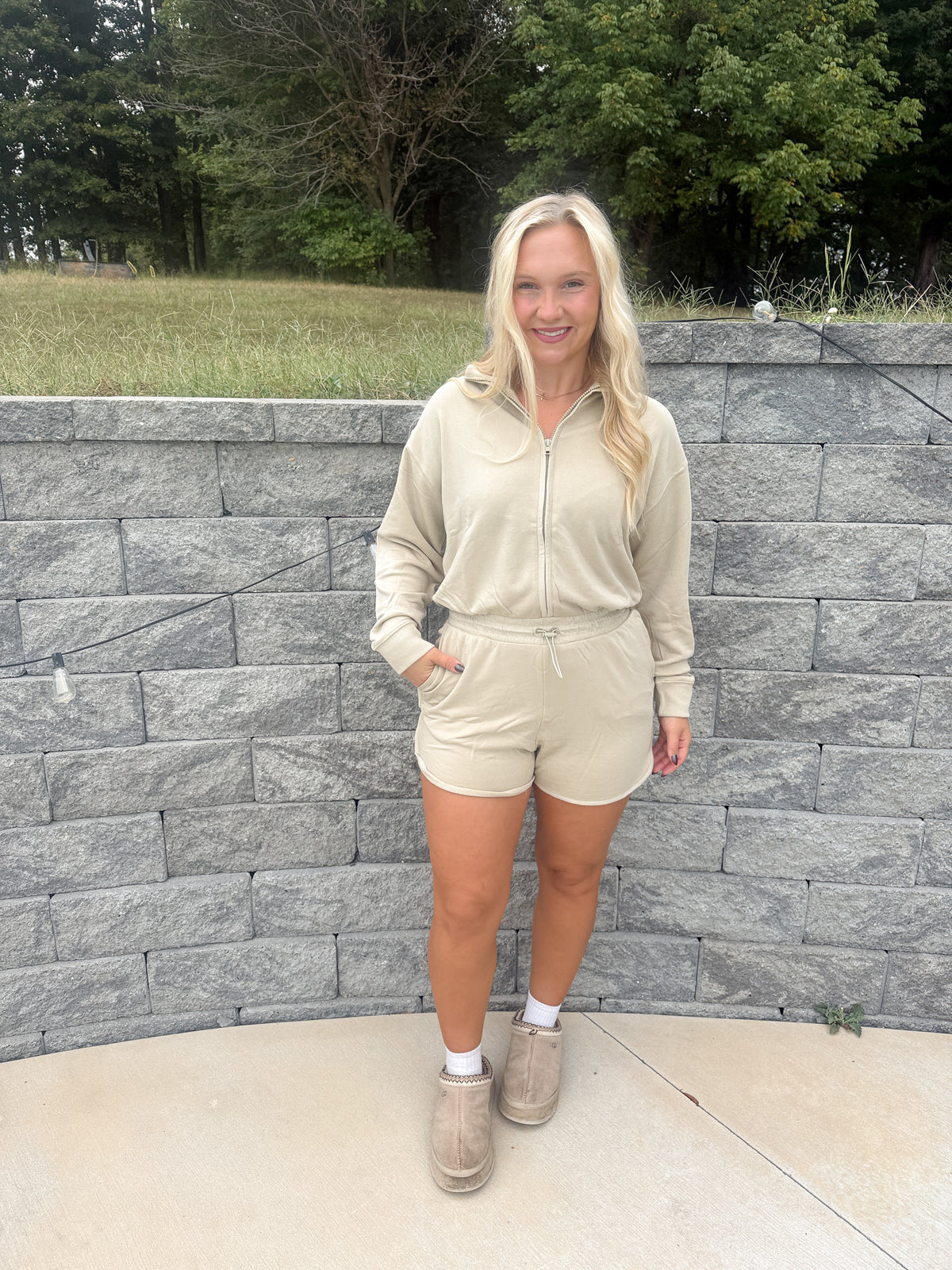 #121. Zip up Romper