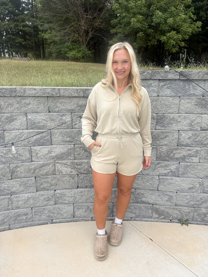 #121. Zip up Romper