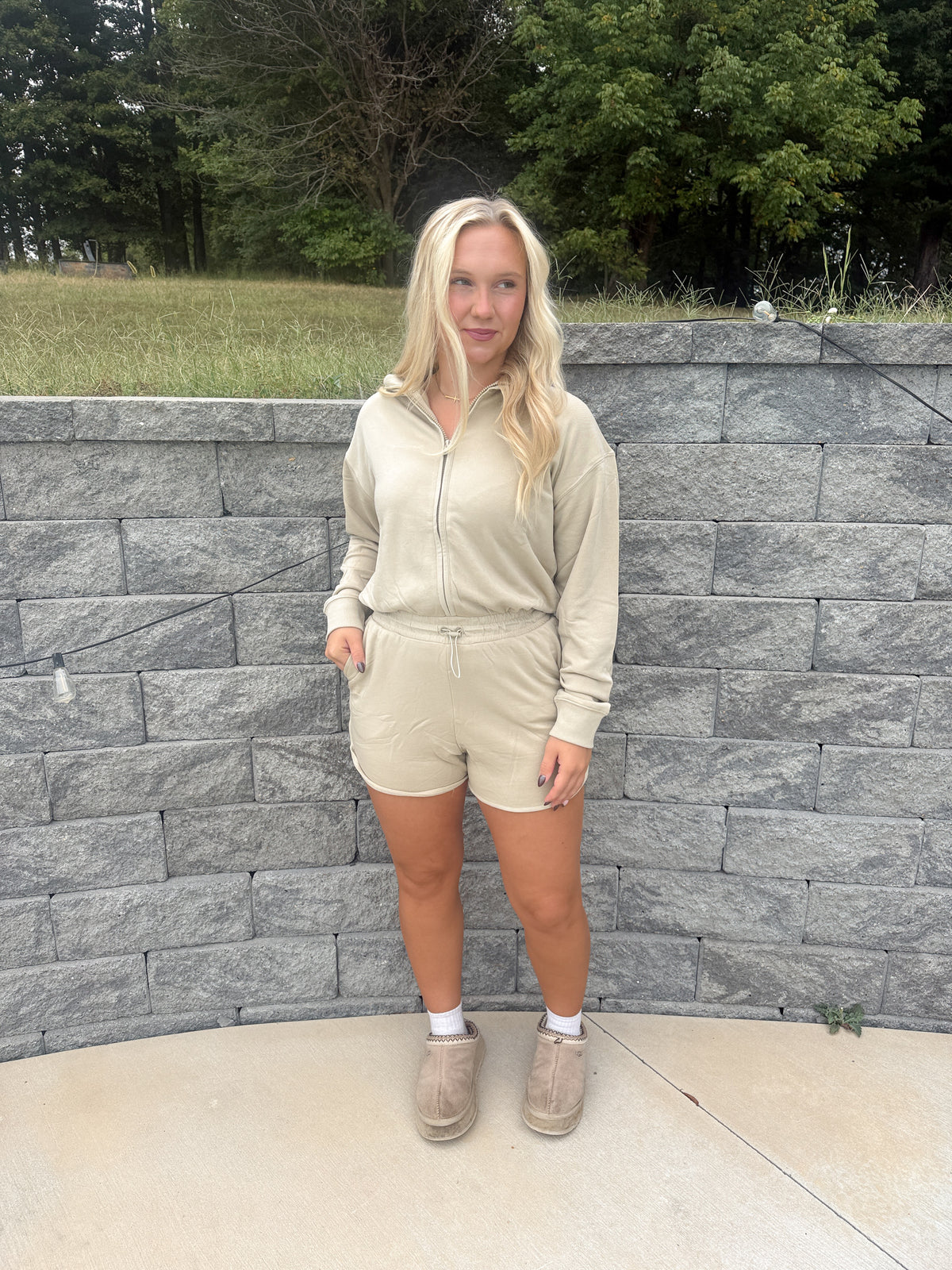 #121. Zip up Romper
