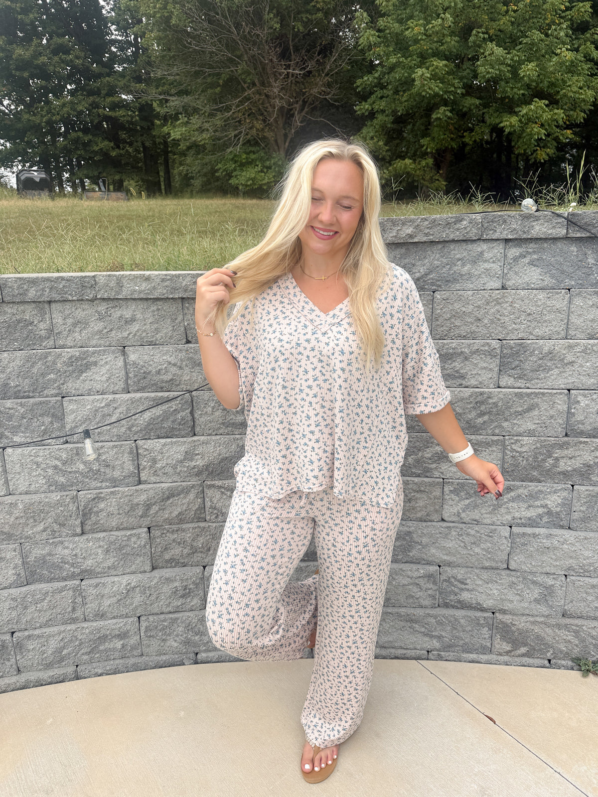 #114. Floral Ribbed Set