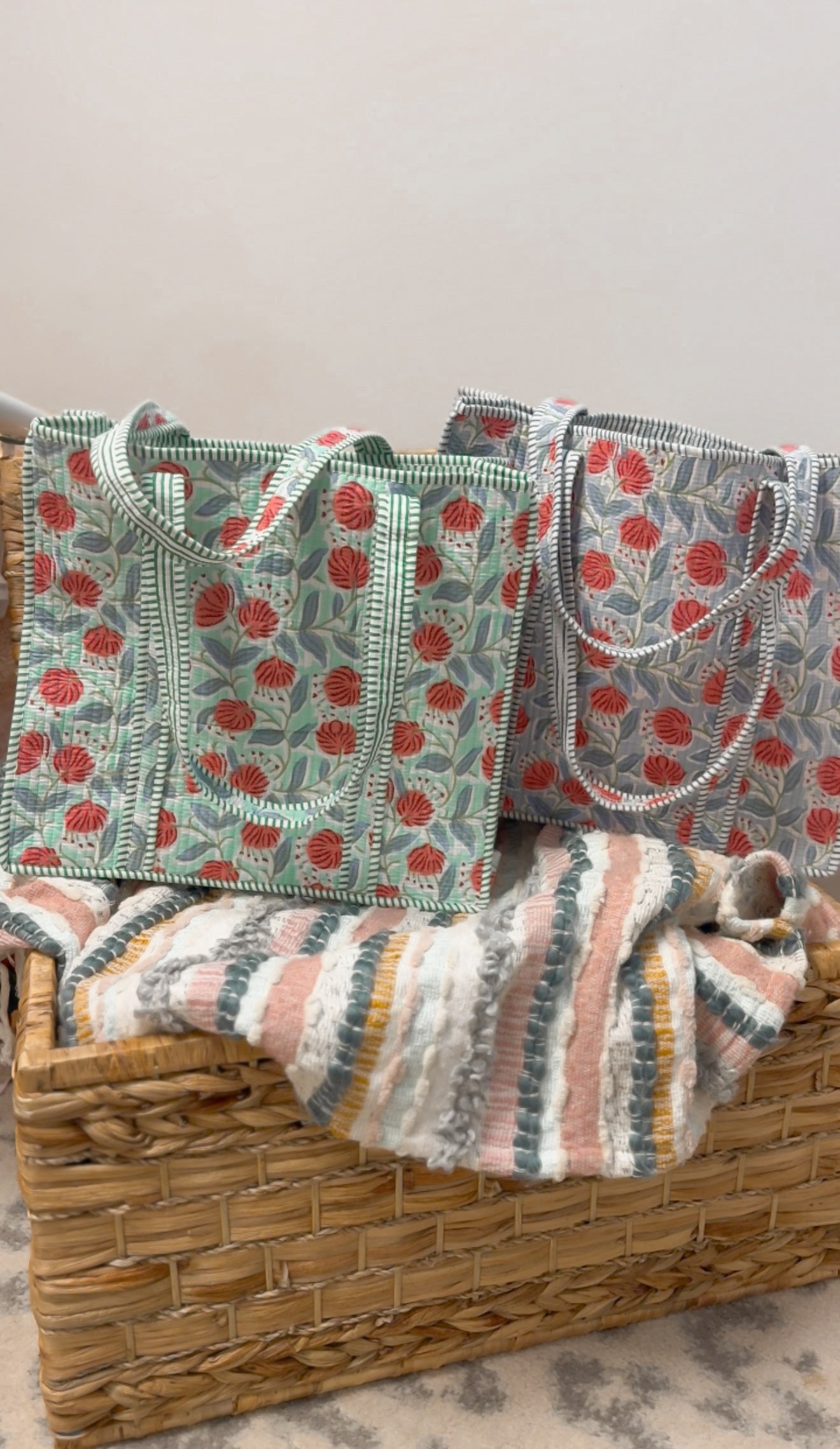 Quilted Tote Bag L