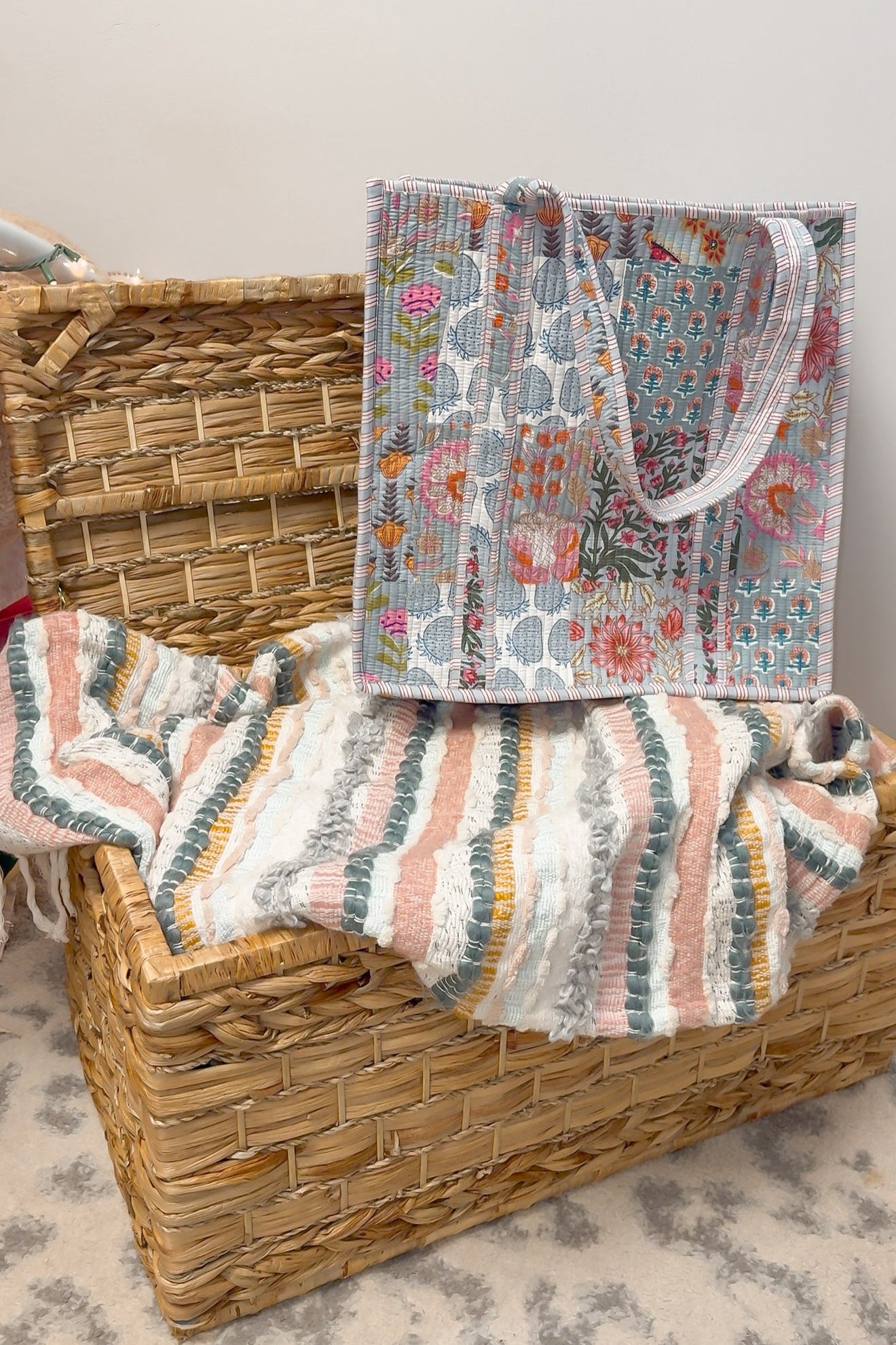 #162. Quilted Tote Bag XL