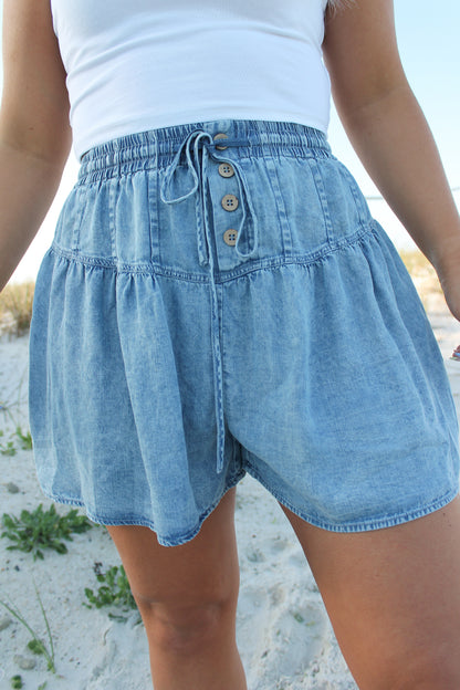 #206. Flowy Shorts