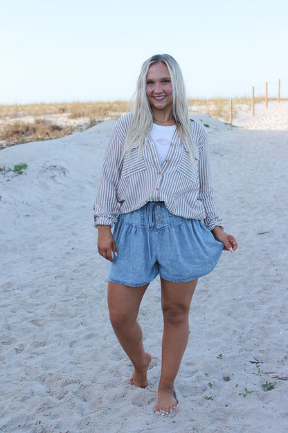 #206. Flowy Shorts