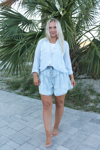#206. Flowy Shorts